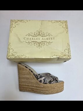 Charles Albert Snake Print Espadrille Platform Wedge Sandals in Beige Size 7.5